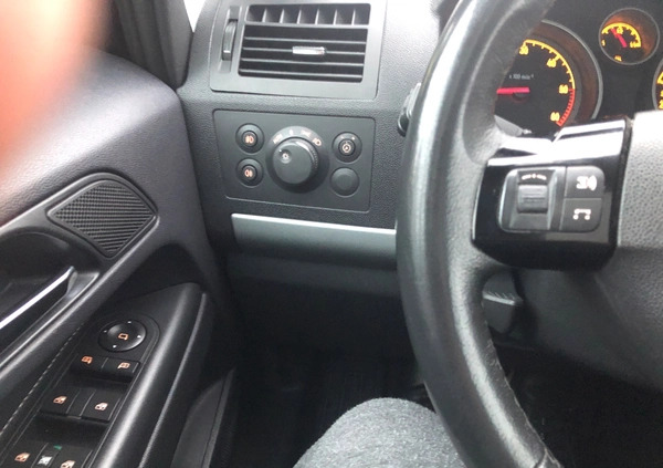 Opel Zafira cena 23900 przebieg: 205000, rok produkcji 2009 z Radom małe 379